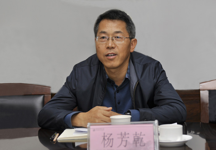 示范区政法委书记杨芳乾一行来我校调研指导工作