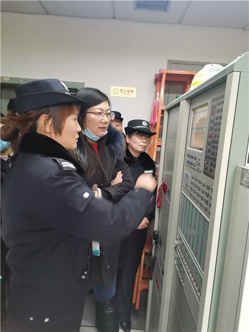 消防控制室实践操作.jpg