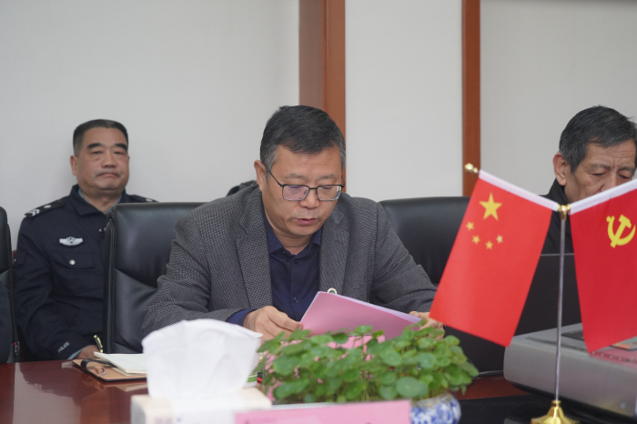 5华小峰发言.jpg