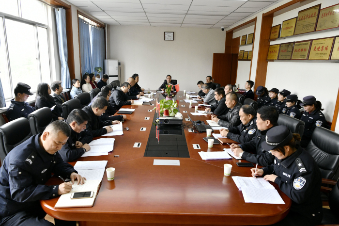 7会议现场.jpg