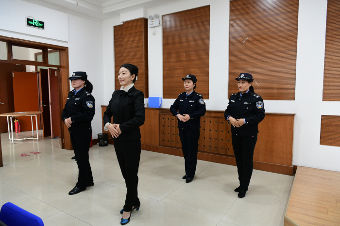 礼仪礼节培训2.jpg